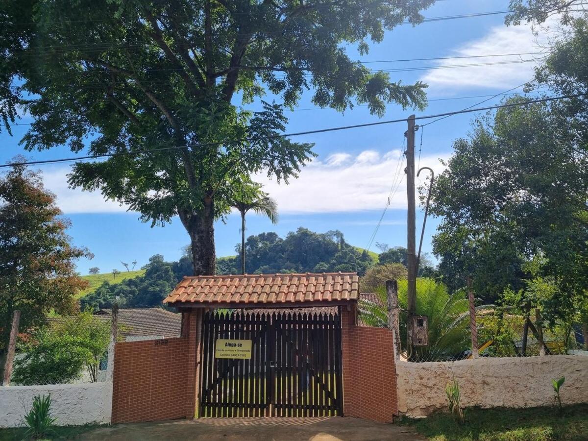 Chacara Recanto Vovo Luiza Aracariguama Eksteriør billede